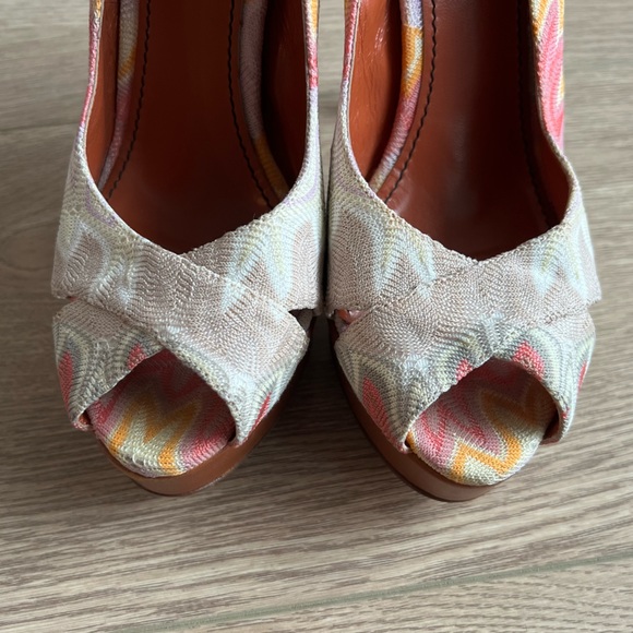 MISSONI Pink/Multicolour Weave Fabric Peep-toe Stiletto Platform Heels - Picture 8 of 9